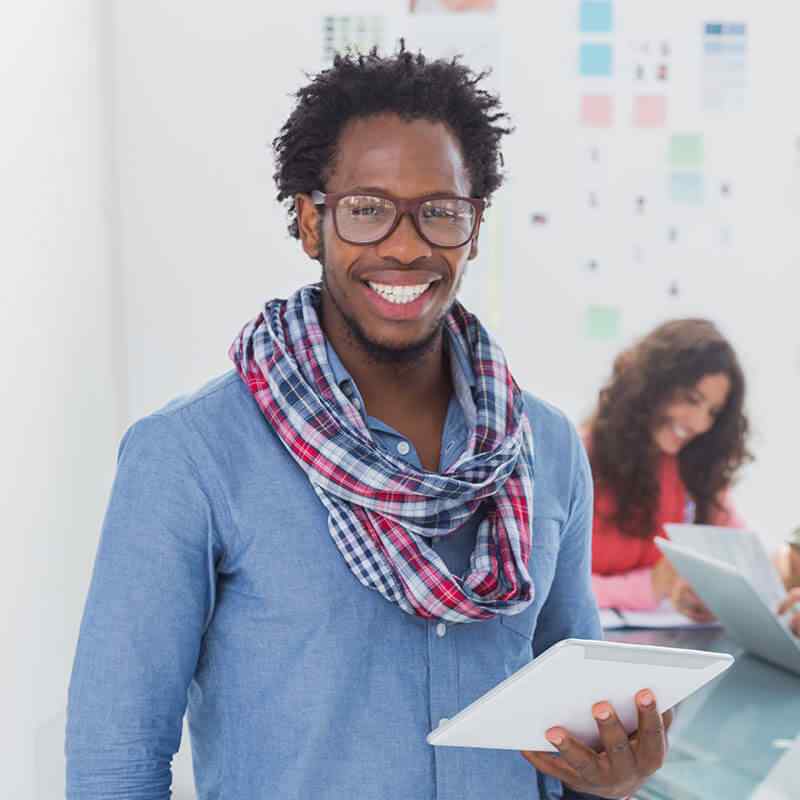 https://sarvisafrica.com/wp-content/uploads/2020/05/img-team-01.jpg